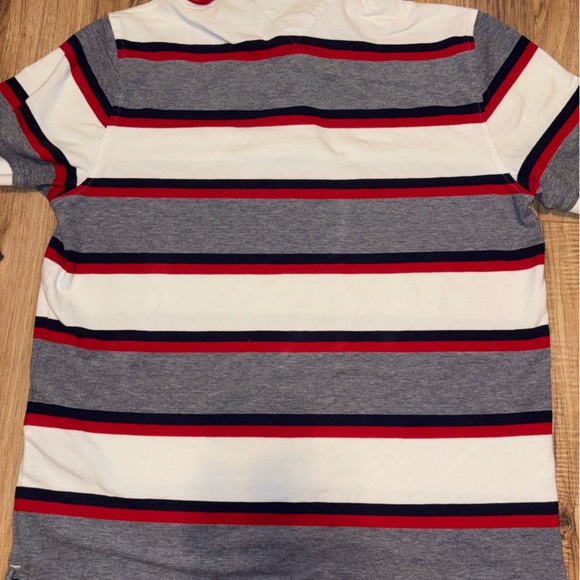 Tommy Hilfiger Shirt - Picture 7 of 8
